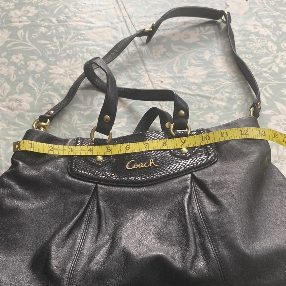 Authentic Coach Ashley Python. Excellent condition - Picture 11 of 13